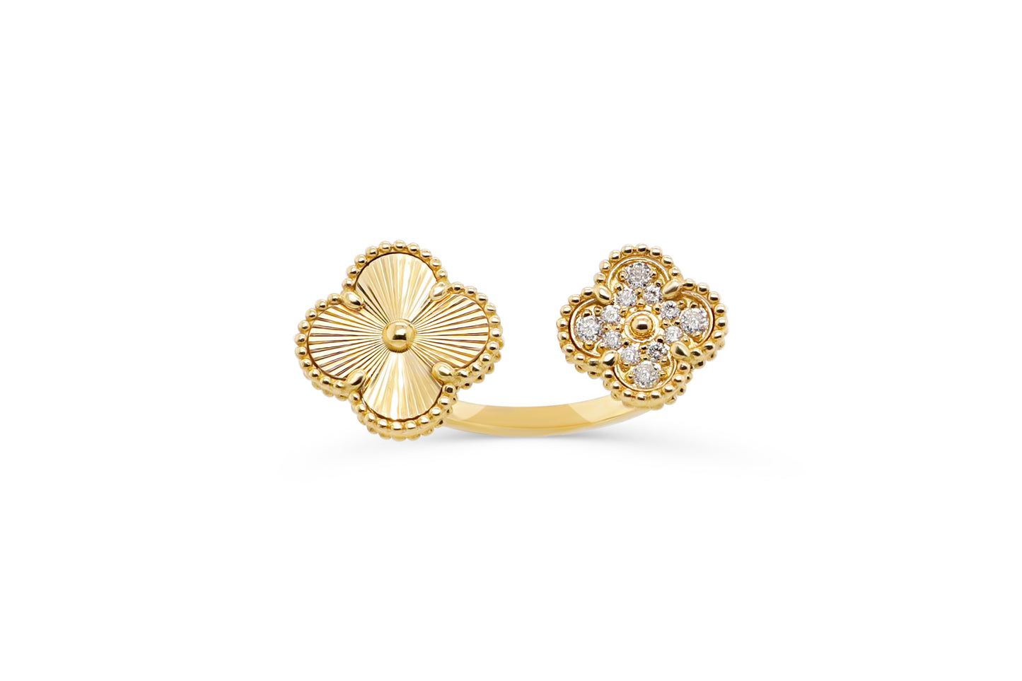 Clover Ring