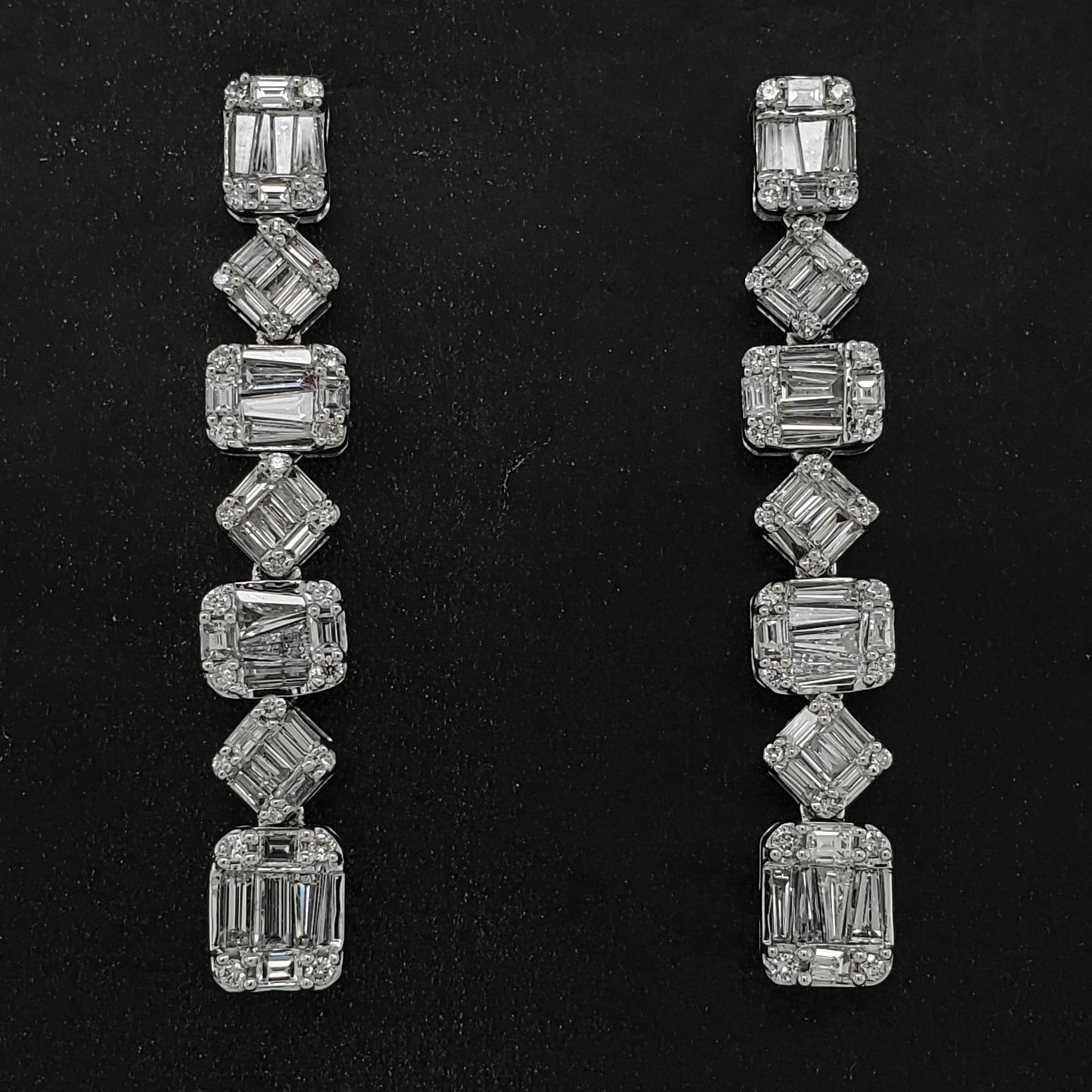 DIFFERENT CUTS DIAMOND EARRING