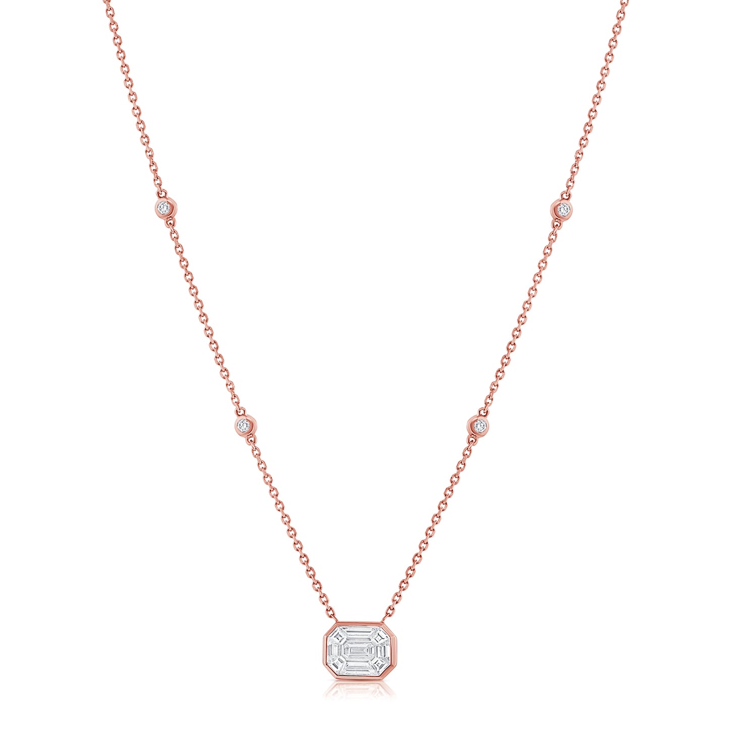 DIAMOND PENDANT NECKLACE