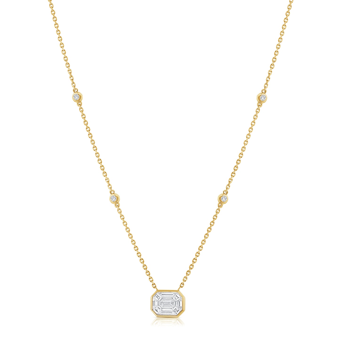 DIAMOND PENDANT NECKLACE