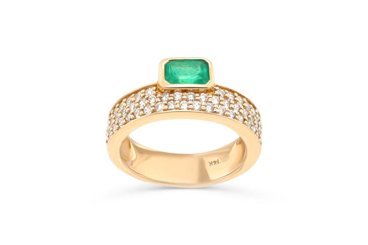 Diana Emerald Ring